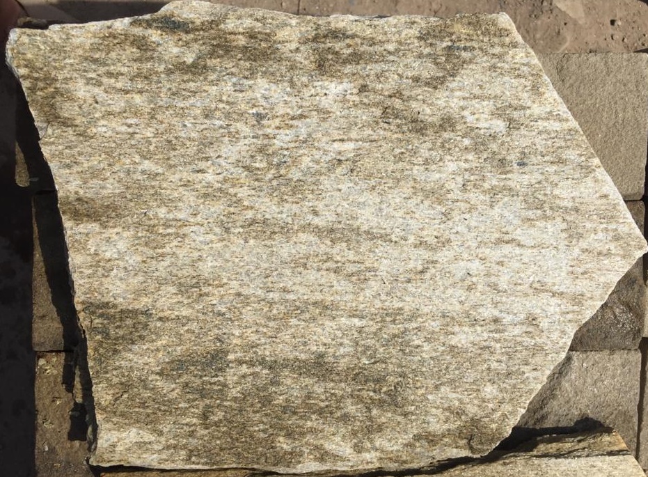картинка Плитняк Корунд от интернет-магазина природного камня "Аквилон"